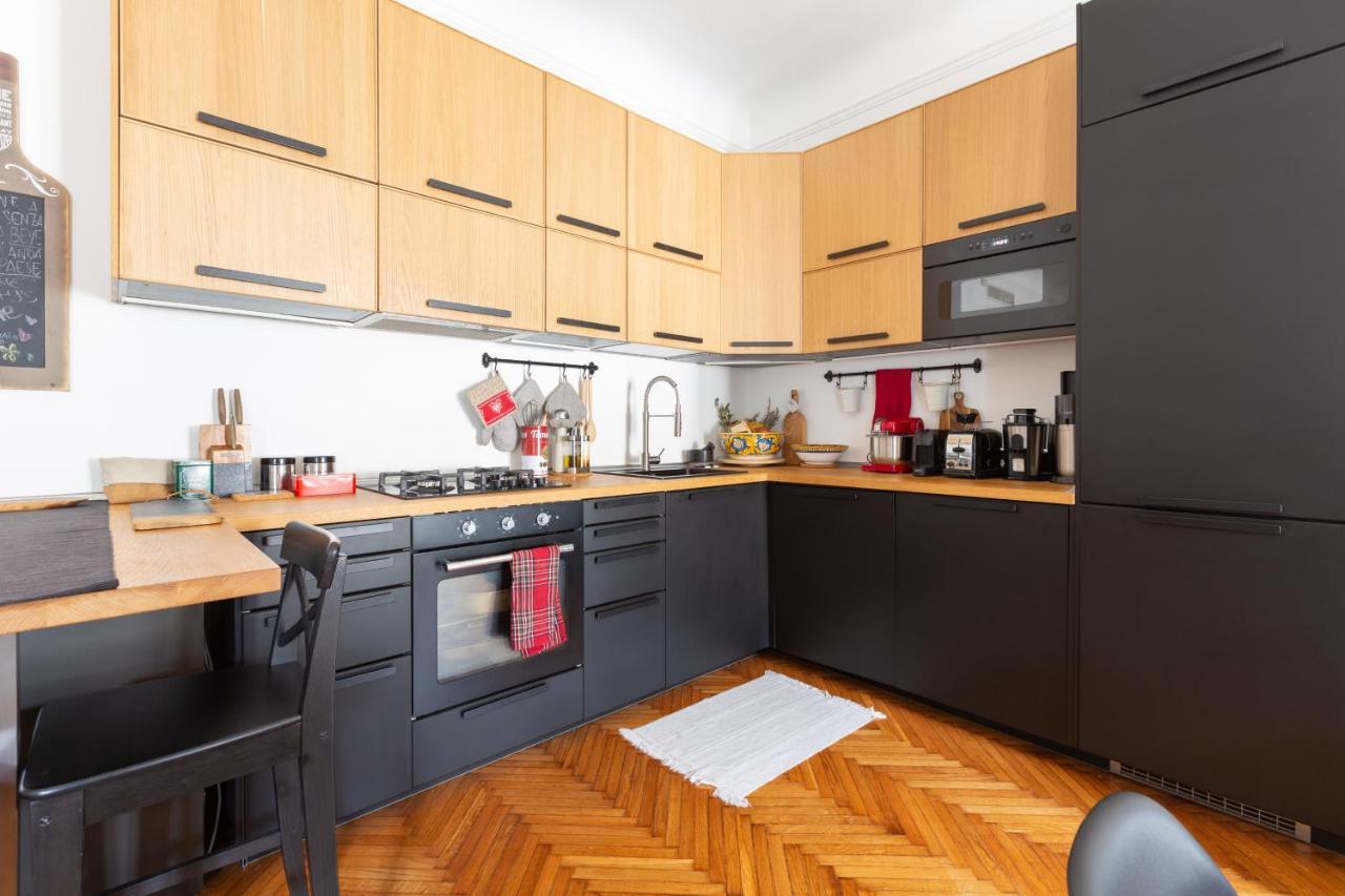 Moscova Cosy Apartment Мілан Екстер'єр фото